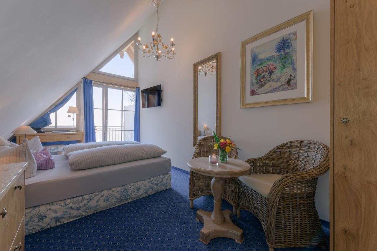 Hotel "Malerwinkel" Gmbh Seeon-Seebruck Luaran gambar