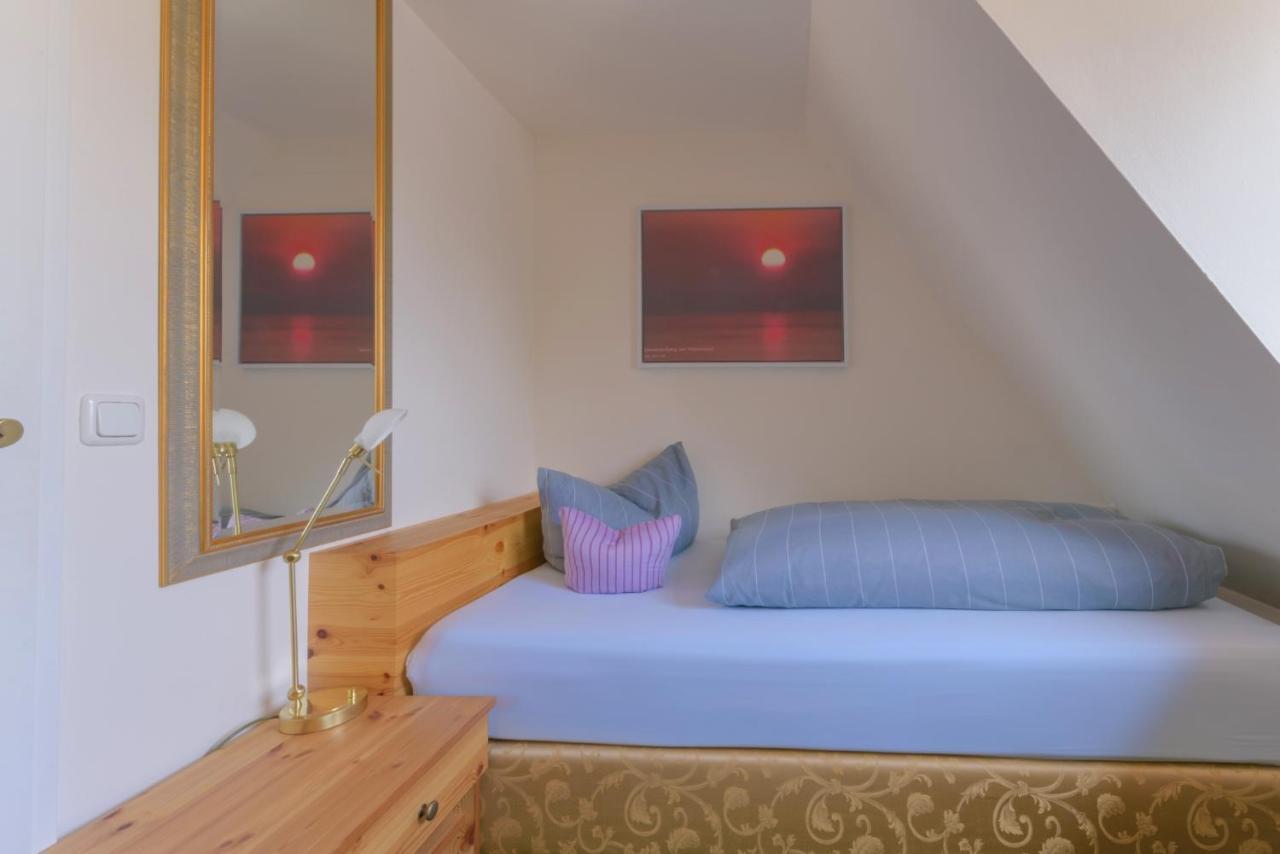Hotel "Malerwinkel" Gmbh Seeon-Seebruck Bilik gambar