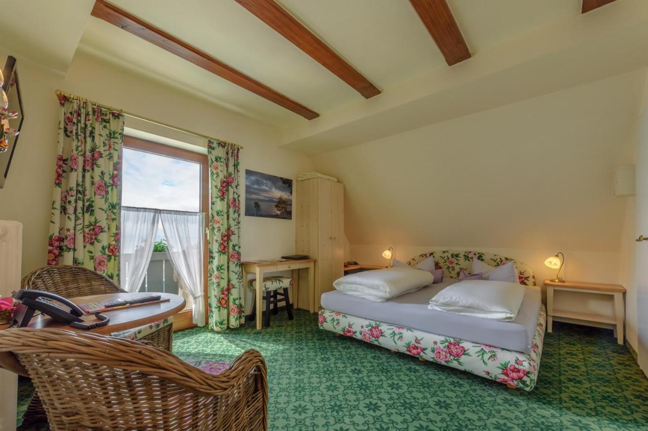 Hotel "Malerwinkel" Gmbh Seeon-Seebruck Bilik gambar