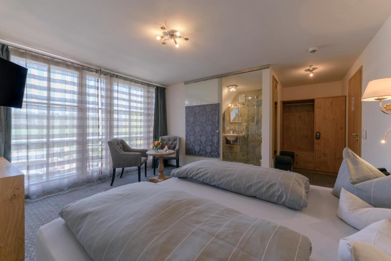 Hotel "Malerwinkel" Gmbh Seeon-Seebruck Bilik gambar