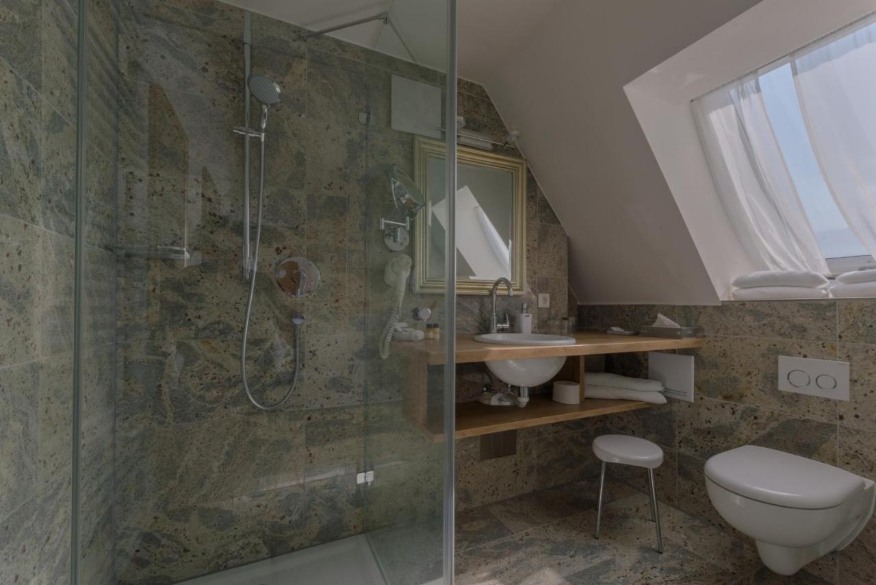 Hotel "Malerwinkel" Gmbh Seeon-Seebruck Bilik gambar